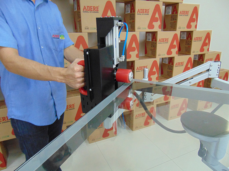 Célula de Pressionamento Semi-Automática